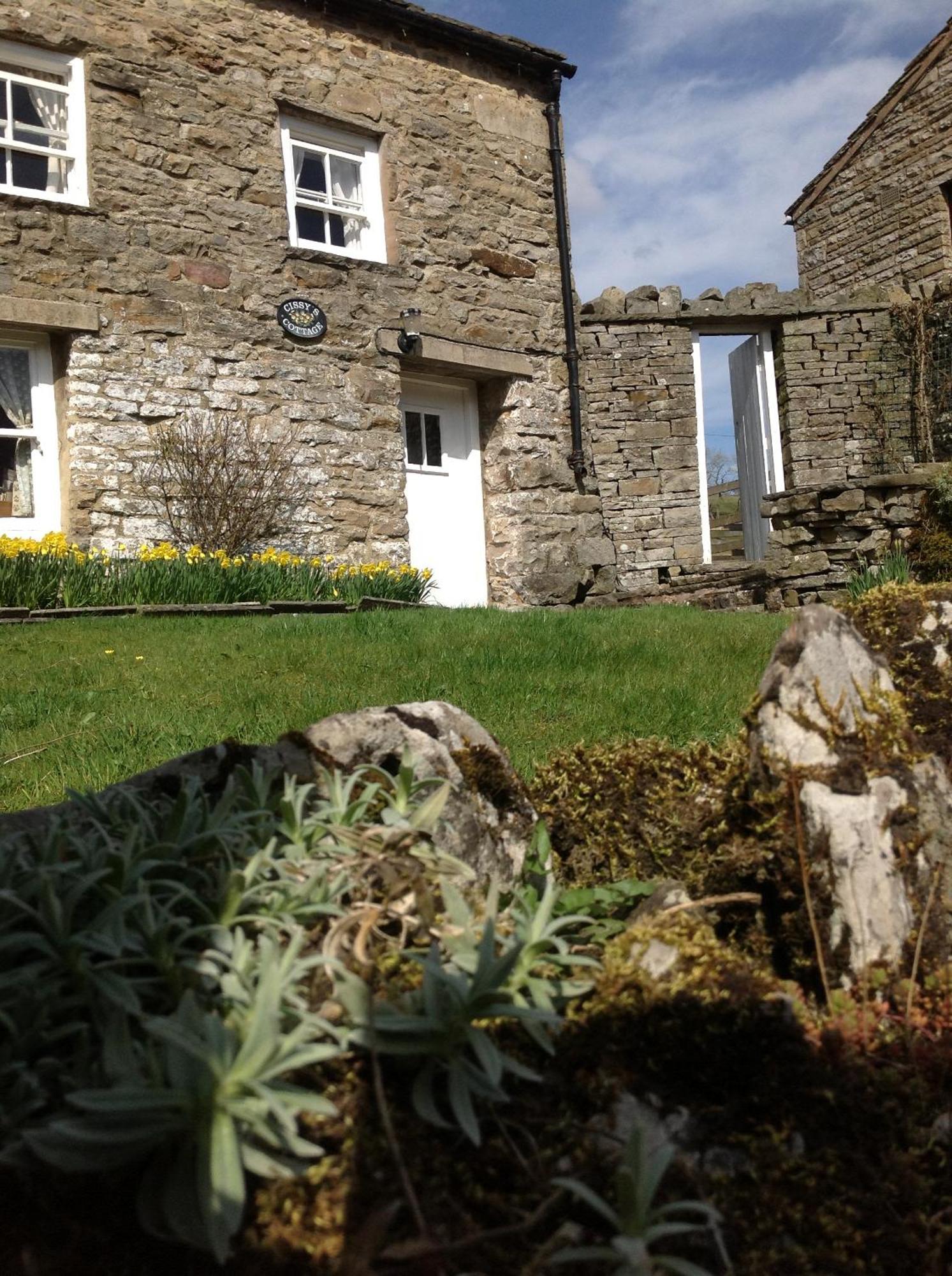 Cissy'S Cottage Hawes Exterior photo